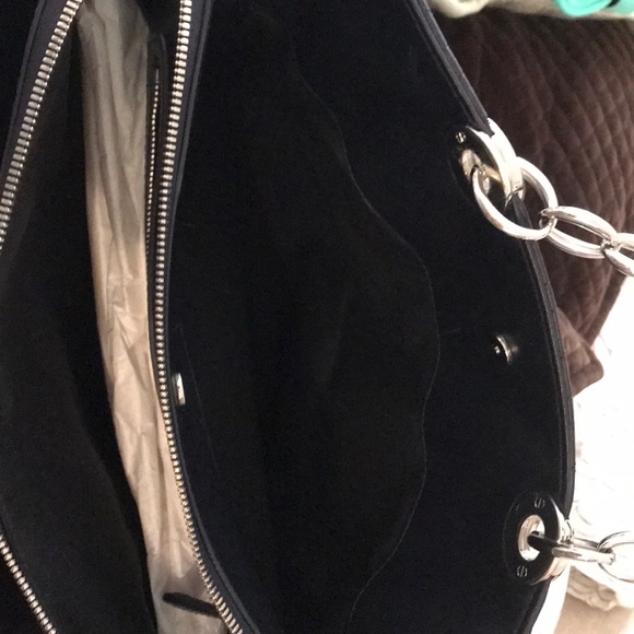 Dior Bag - Picture 5 of 9